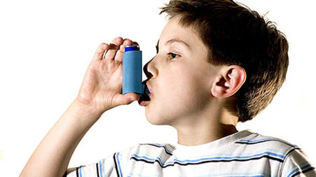 علائم آسم و تفاوت آسم و آلرژی + درمان بیماری آسم