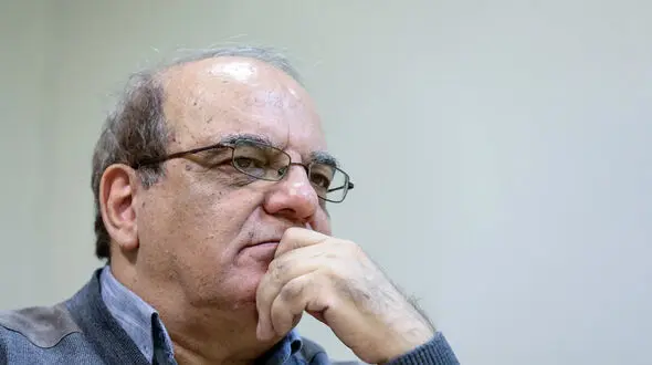 عباس عبدی: چرا نمایندگان اکثریت جامعه حضور ندارند؟