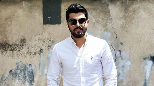 سینا مهراد کرونا گرفت + عکس