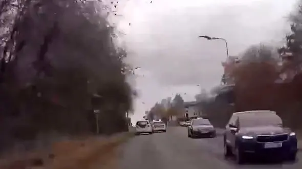 فیلم فرار ناکام قاچاقچی مواد مخدر از دست پلیس در بریتانیا