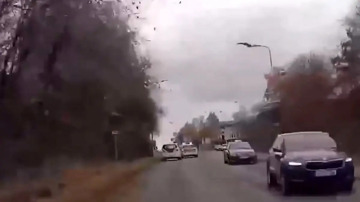 فیلم فرار ناکام قاچاقچی مواد مخدر از دست پلیس در بریتانیا