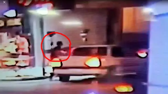 فیلم لحظه سرقت خودرو در آبادان / دستگیری در اصفهان