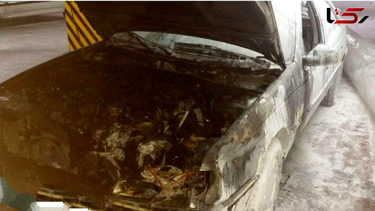  آتش سوزی خودرو روآ در پارکینگ طبقه منفی دو پاساژی در تبریز اطفاء حریق شد