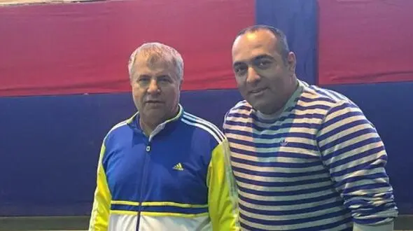 فیلم / آرش فرزین: رفتم خواستگاری دختر علی پروین گفت من بچمو  به پسر مُطرب نمیدم / بابام خیلی ناراحت شد .../ گفت دیگه دختر پروین رو نگیر ... پدرم مُرد و من با اون ازدواج کردم  و  آهِ پدرم ...