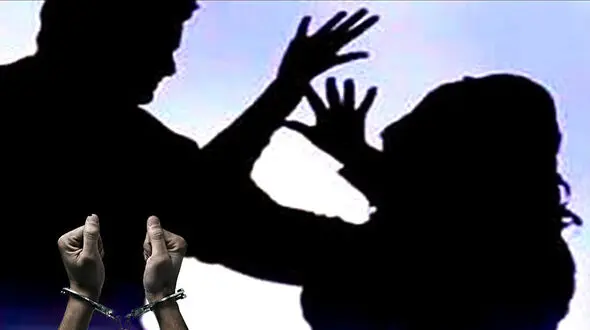 قتل زن مو بلوند با 58 ضربه شمشیر + عکس
