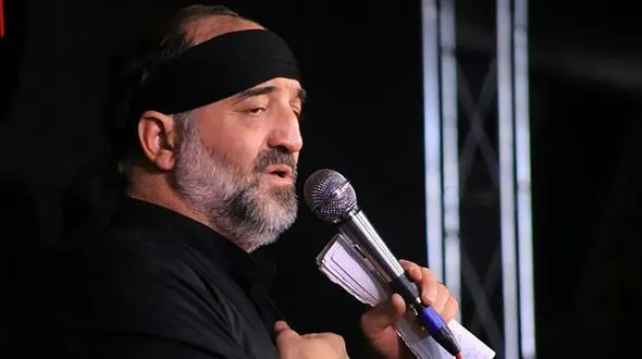  نوای محزون حاج نریمان پناهی در عزای سیدالشهدا / مونده روی زمین پیکر تو رها ... السلام علی... !