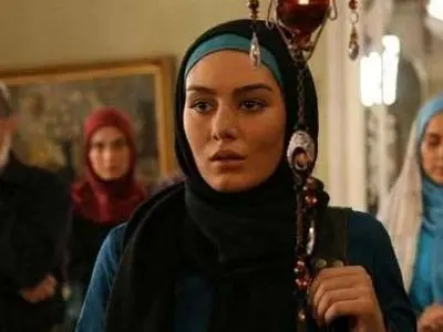 فیلم / سحر قریشی بازیگر دلنوازان : ما خانوادگی خوشگلیم/ توی انتشار این عکسم اشتباه کردم 