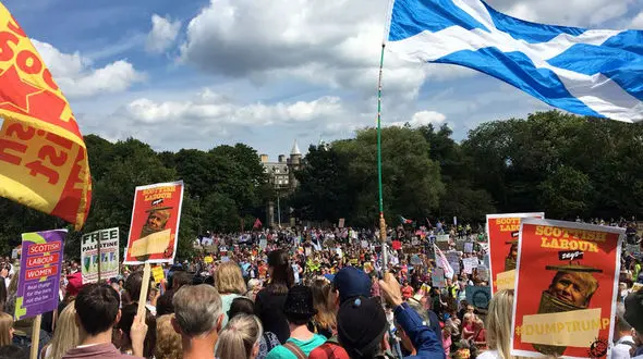 اسکاتلندی‌ها هم ترامپ را نخواستند/ترامپ جدایی اسکاتلند از انگلیس را خواست !