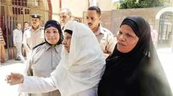 آزادی زن 103 ساله از زندان / او قاتل فرزندش بود!+ عکس