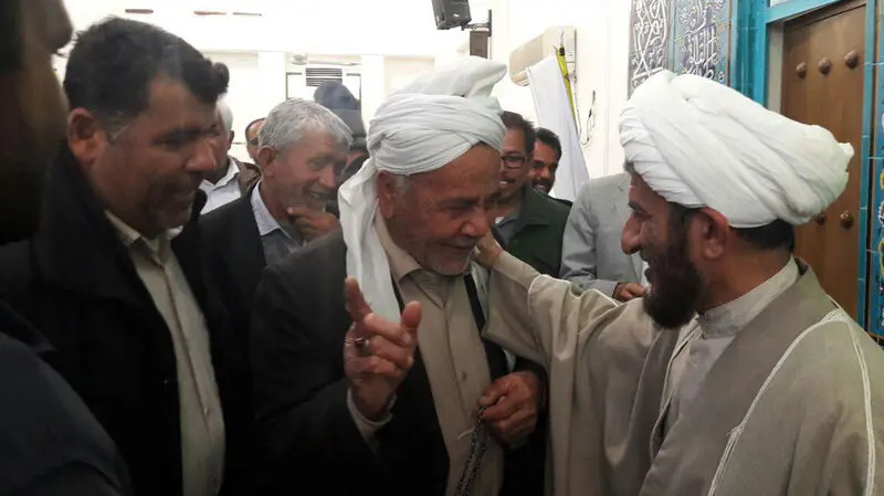 گزارش تصویری از خداحافظی حجت الاسلام محمد حمیدی نژاد امام جمعه آبدان با مردم 