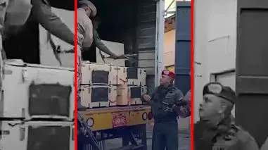 فیلم توزیع سلاح میان مردم ونزوئلا