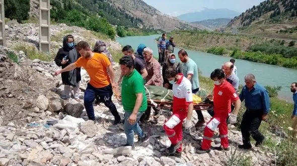 کشف جنازه یک زن در سفیدرود / علت مشخص نیست 