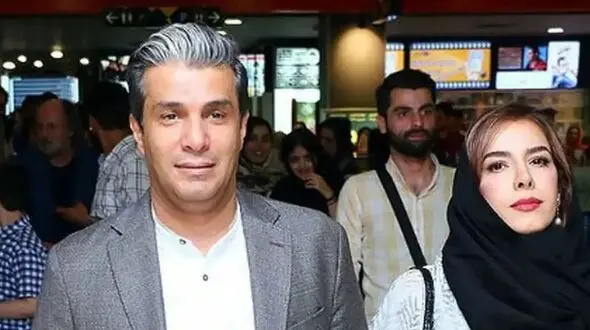 عکس ها / نگاهی به چیدمان شاهانه و مجلل منزل آریا عظیمی نژاد، داور برنامه عصر جدی/ از مبلمان رومی و پرده اعیانی تا فرش ایرانی و دکوری هنری | مجله سرگرمی و دیجیتال 