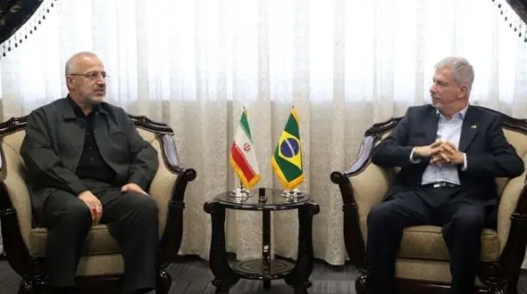 تاکید استاندار قم بر صادرات محصولات مشهور قم به برزیل/ فرش دستباف ، سوهان و عقیق انگشتر در صدر لیست 