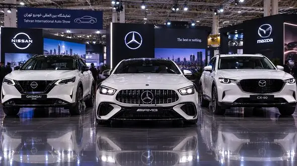 رونمایی از خودروهای جدید در نمایشگاه خودرو تهران / از مرسدس بنز GT 63 تا بازگشت رنو کولئوس + فیلم