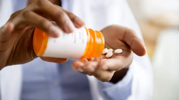 تغییر اجباری جدول دارویی بیماران به علت کمبود دارو /کمیابی داروهای اعصاب و روان بدون جایگزینی مناسب