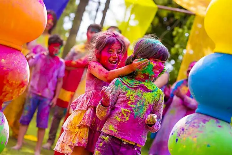 فستیوال هولی