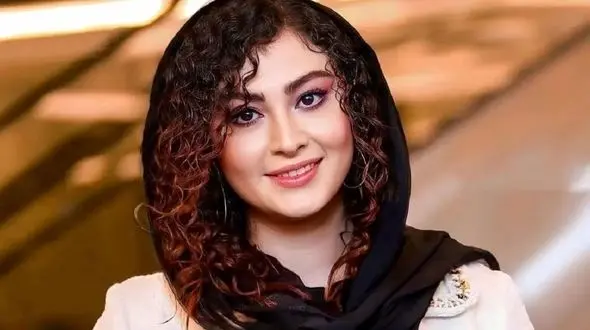 فیلم / مریم مومن: عاشق مرد متاهل شدم ..../ دیگه  حاضرم از تنهایی بمیرم ولی زاپاس عشق کسی نباشم ! ... آخه ...