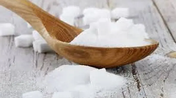 سرانه مصرف شکر در ایران ۶۶ گرم در روز است