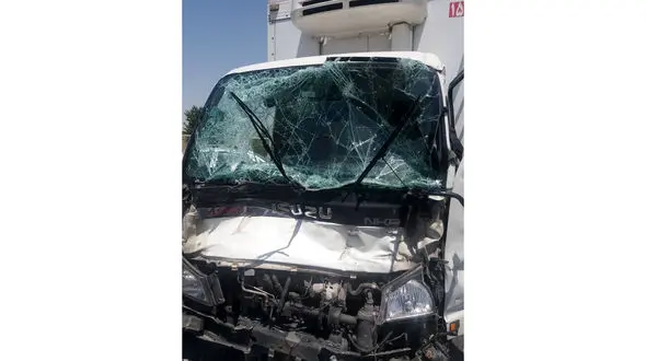 عکس های تصادف اتوبان تهران _ ساوه / یک نفر مصدوم شد