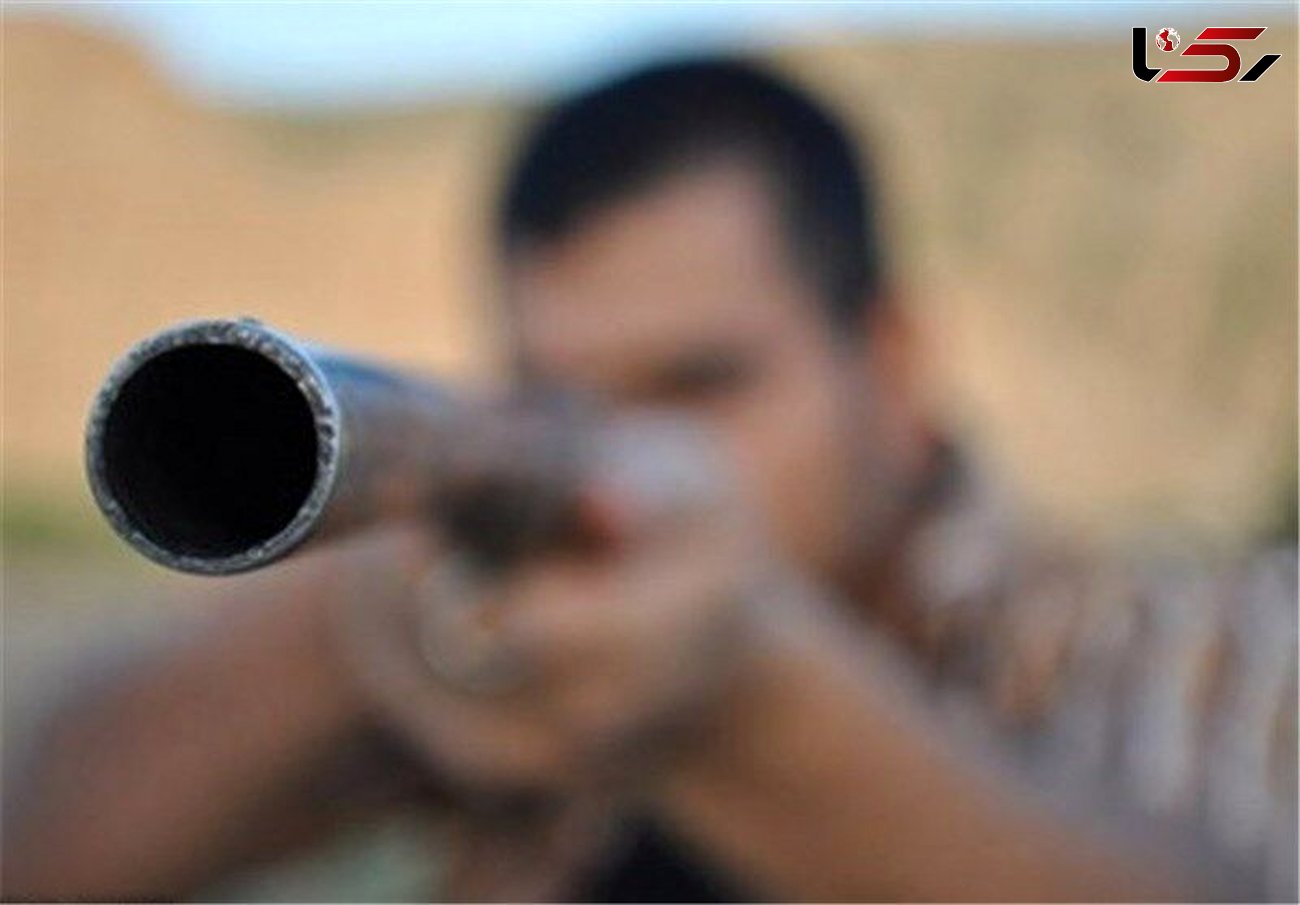 مردان مسلح سرویس کارکنان پتروشیمی ماهشهر را به گلوله بستند