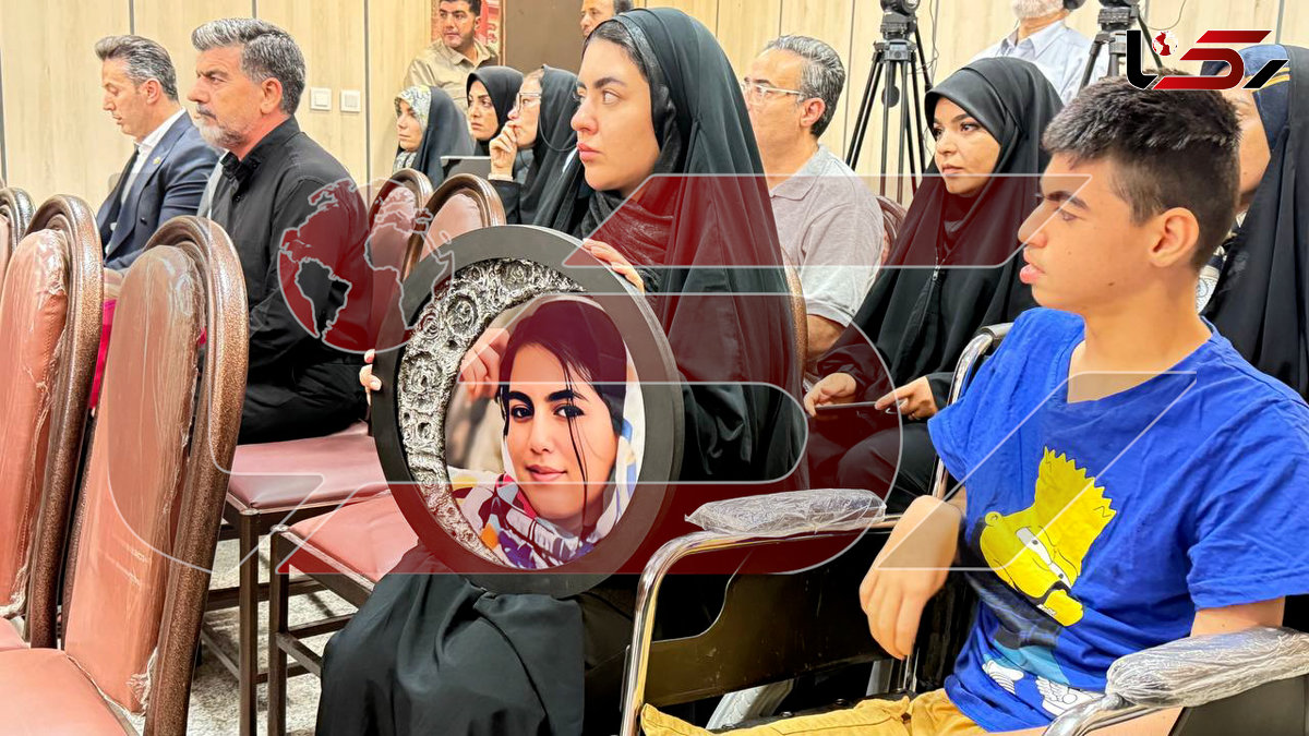 اولین عکس از خانواده الهه حسین نژاد در دادگاه امروز
