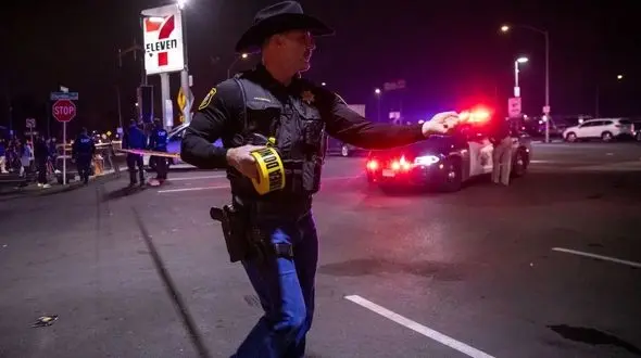 تیراندازی مرگبار در جشن تولد کودک در کالیفرنیا 14 کشته و زخمی برجای گذاشت