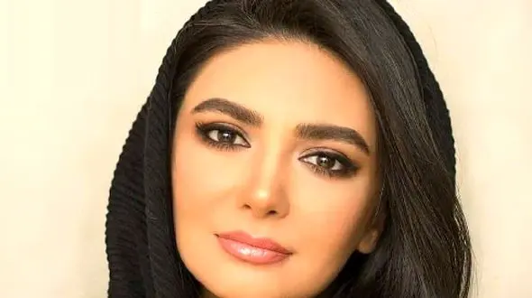 فیلم / لیندا کیانی : آبادانیا نه لاف میزنن  نه خالی‌بندن ... قبلا  آبادان مهد فراوانی و شگفت انگیزها بود .. تهرانیا که بیچاره ها ندیده بودن باور نمیکردن فک می کردن...