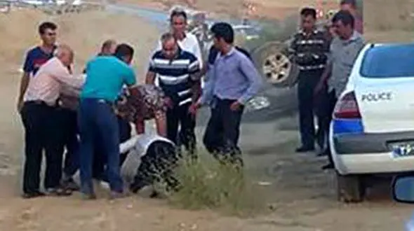 ناگفته‌های مامور راهور پس از حمله سرنشین لندکروز/ از توهین‌ به لباسم نمی‌گذرم! 