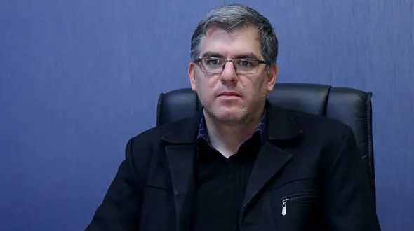 فیلم / رئیس سازمان فضایی ایران: خلیج فارس و تنگه هرمز مهم هستند اما در ۲۰ سال آینده « فضا و کره ماه » هستند که سرنوشت معادلات انرژی را تغییر می دهند