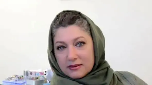 فیلم / فریبا متخصص : من و مهران مدیری ازدواج کردیم و زن و شوهریم ...  / نگاهی به لباس عروس زیبای خانم بازیگر در اولین ازدواجش ...