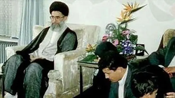 شب عروسی دختر رهبر معظم انقلاب که شام برای مهمانان نداشتند! عروسی دختر حضرت آقا به صرف چند قلم میوه و شیرینی