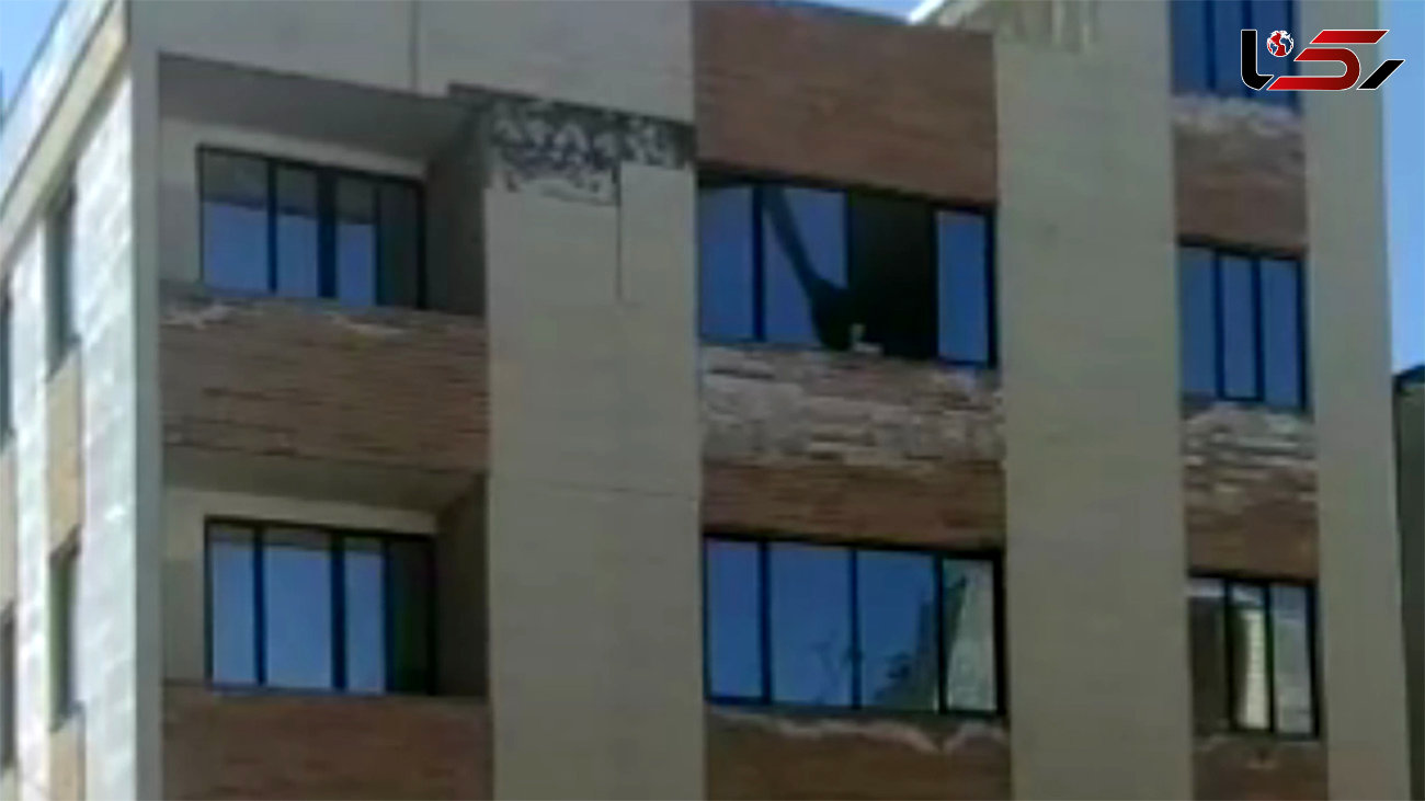 فیلم لحظه ریزش ساختمان مسکونی در همدان