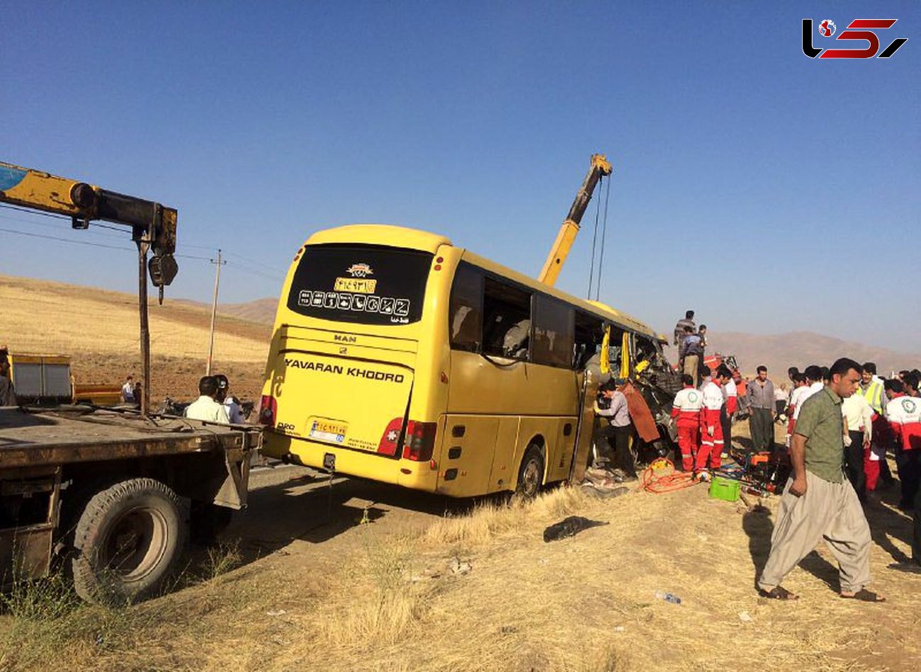 یک کشته و 30 مجروح در تصادف بامدادی اتوبوس ها 