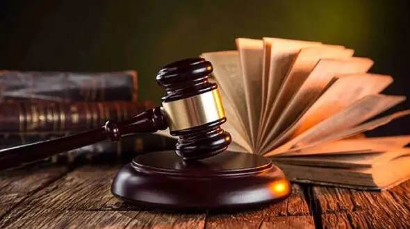 قتل دختر جوان تهرانی در خیابان اندرزگو / میترا در بیمارستان جان داد