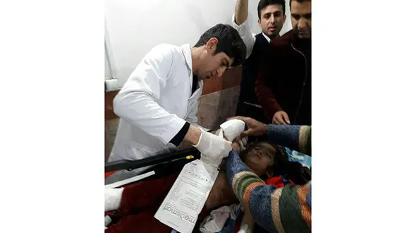 دست کودک 5 ساله در کرمانشاه قطع شد+ عکس