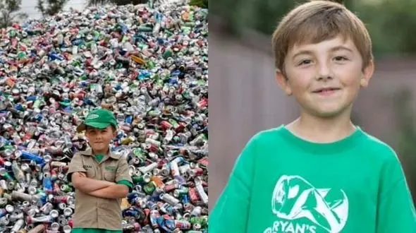 پسر 10 ساله ای که زباله ها را بازیافت می کند