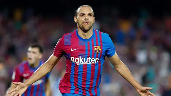 یک باشگاه ثروتمند عربستانی در پی شکار مهاجم بارسلونا 