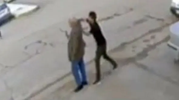 فیلم لحظه سرقت از یک جانباز در آبادان