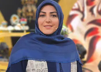 نگاهی به دکوراسیون شیک و لاکچری کافه «المیرا شریفی مقدم» مجری خوش انرژی صداو سیما+ اقدام تحسین برانگیز در رواج فرهنگ کتاب‌خوانی