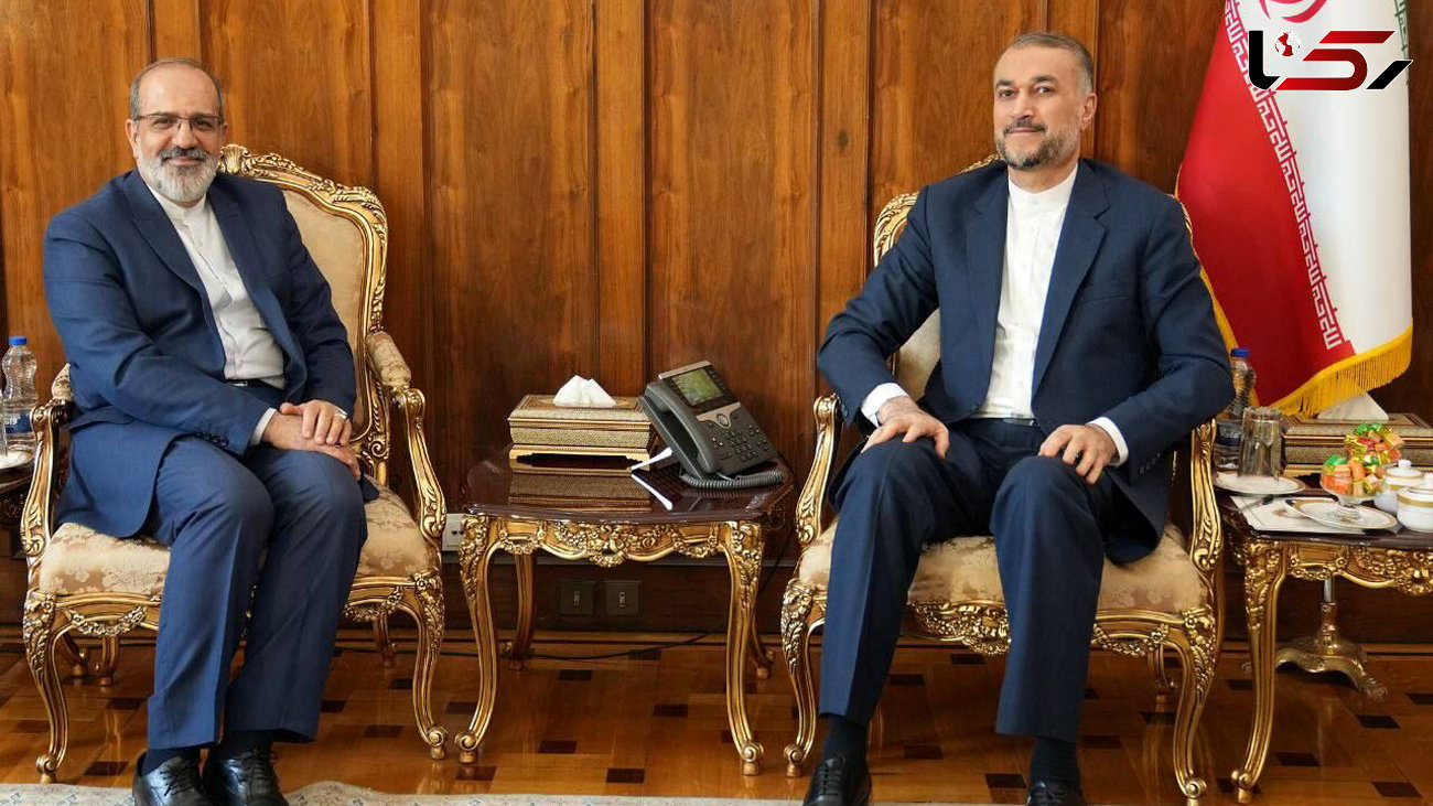 تاکید وزیر امور خارجه بر گسترش مناسبات ایران و عمان