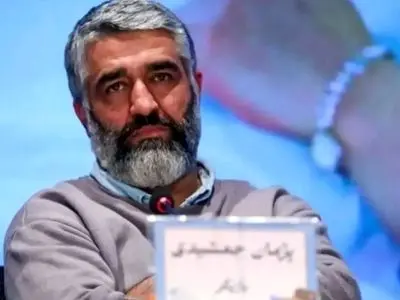 وکیل پژمان جمشیدی: تحقیقات تمام شده و منتظر تعیین زمان دادگاهیم؛ پژمان ممنوع الکار نیست