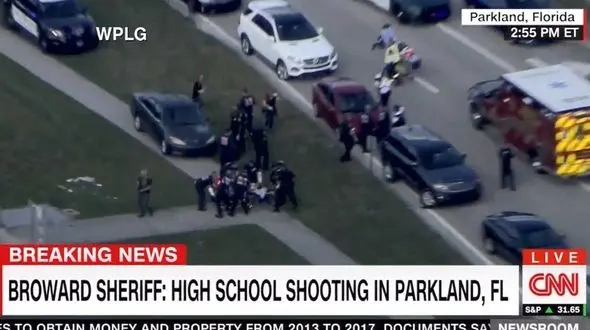 تیراندازی در دبیرستانی در ایالت فلوریدا + عکس 