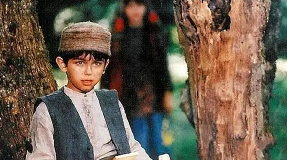 تغییر جذاب  بازیگر کوچولوی  در چشم باد بعد 20 سال  + عکس مانکنی در فنلاند