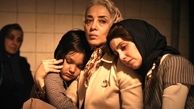 روایت تلخ اما واقعی تینا پاکروان کارگردان سریال «تاسیان» از تنهایی غم‌انگیز بشر: ما با همسایمون غریبه‌ایم، دیگه بقالی نداریم /هر کدوم جزیره بی کسی داریم با موبایلمون 