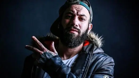 ناسزاگویی مادر تتلو به منتقدان پسرش! + جزییات