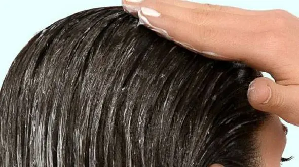 مو‌های خیس را شانه نزنید!