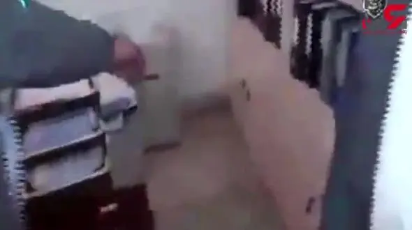 این کارمند مجلس شاهد ضبط کلیپ معروف داعش بود / پشت در اتاق پنهان شده بودم و ... + فیلم