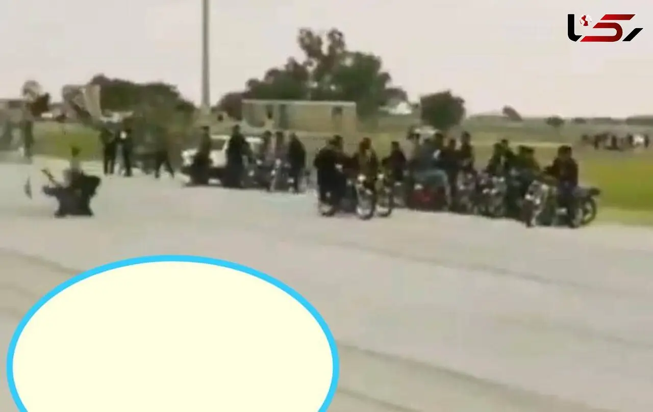 فیلم وحشتناک لحظه برخورد موتور با مرد جوان 