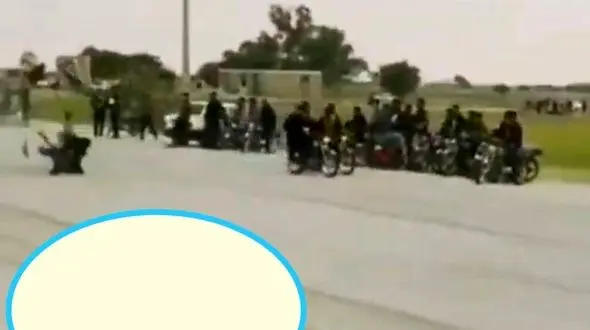 فیلم وحشتناک لحظه برخورد موتور با مرد جوان 